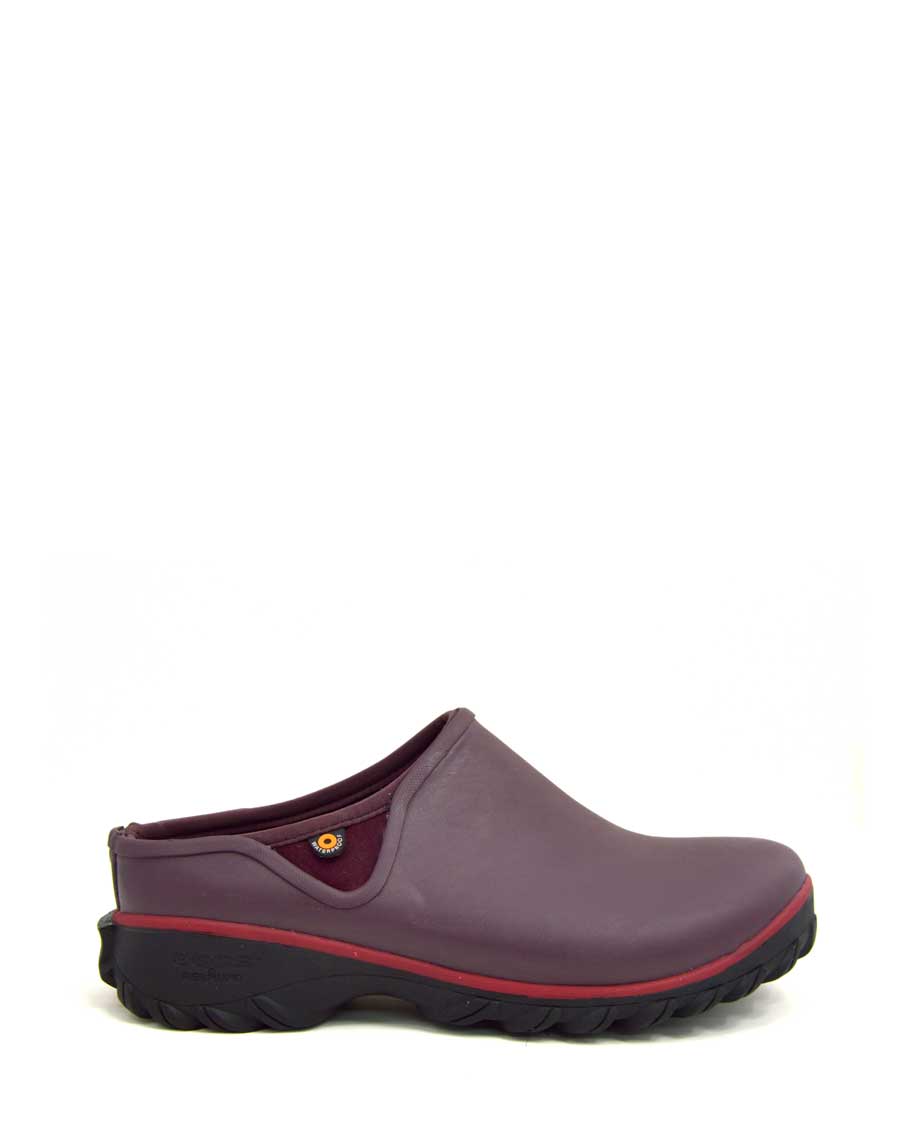 Sauvie Womens Clogs Wine 1 | Wellies Online